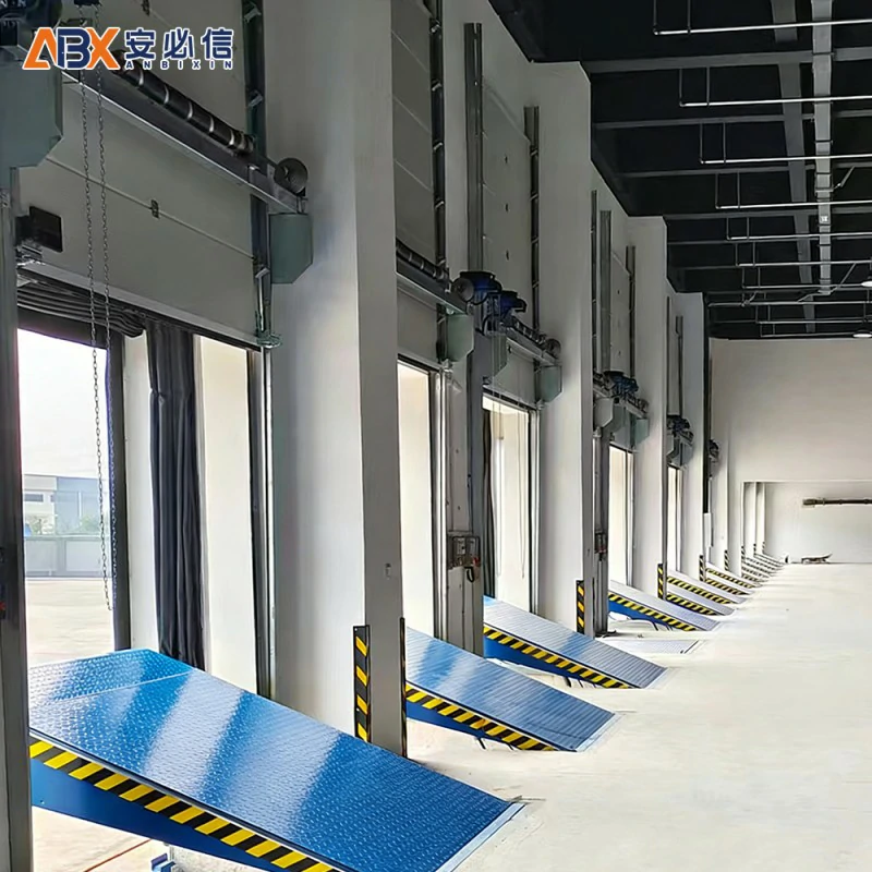 江门翻板滑升门